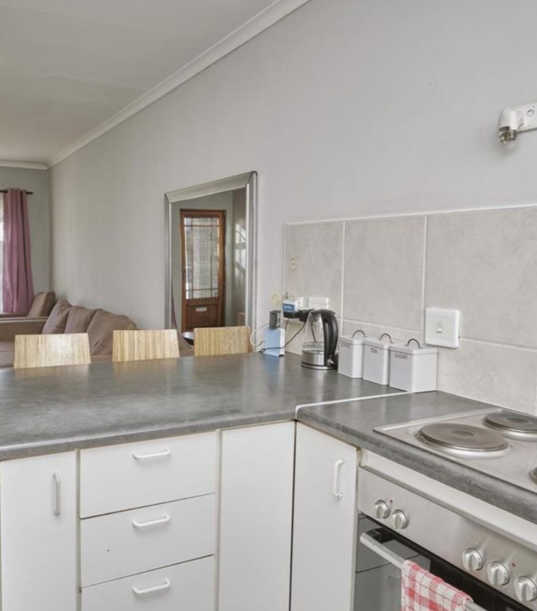 2 Bedroom Property for Sale in Stellendale Western Cape